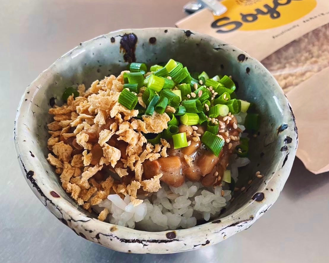 【スタッフイチ押し!大豆フレークレシピ】納豆ご飯