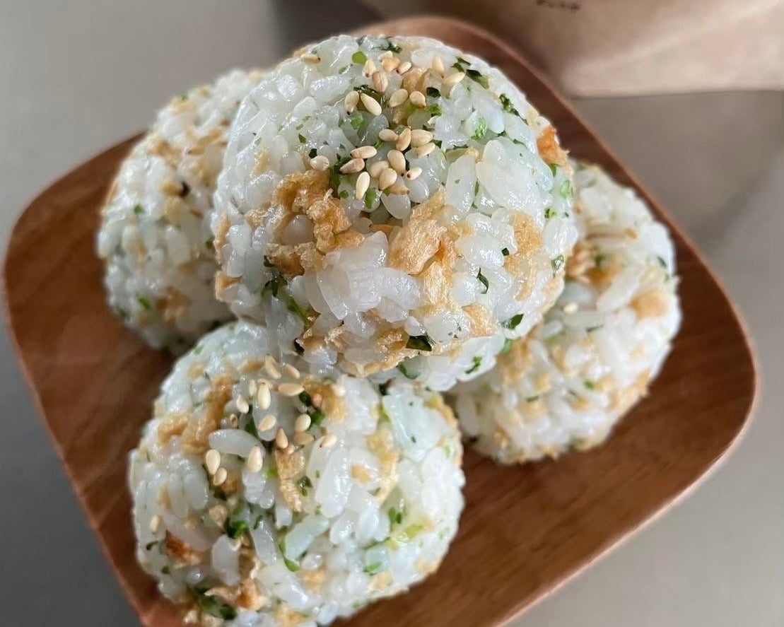 【人気!大豆フレークレシピ】青のりおむすび